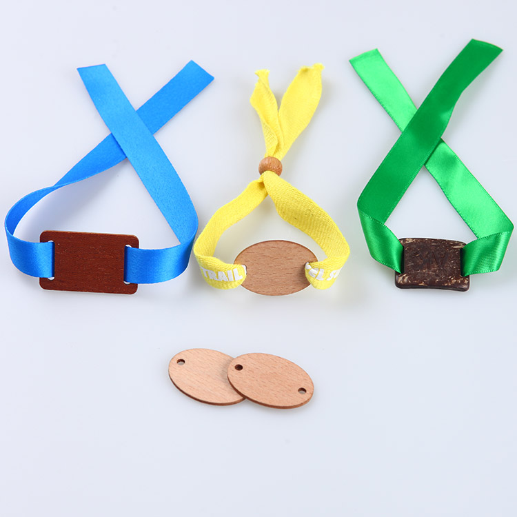 UHF RFID Wristbands for Long-Range Tracking