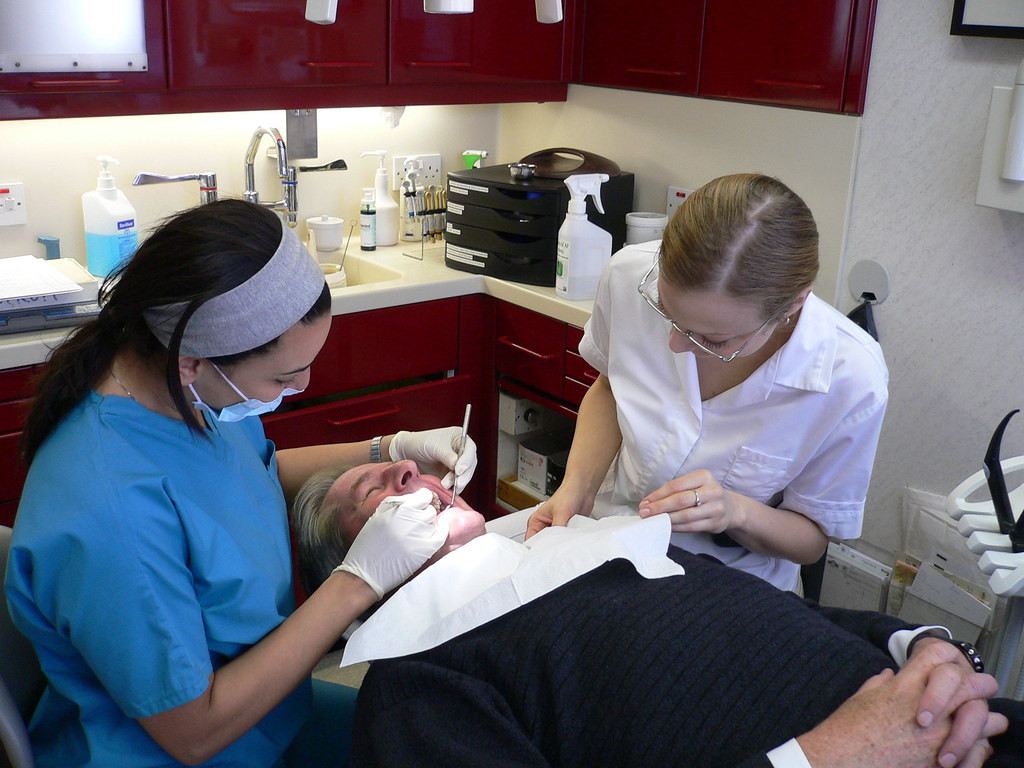 Google Review NFC Cards for Clinics — HIPAA-Aware