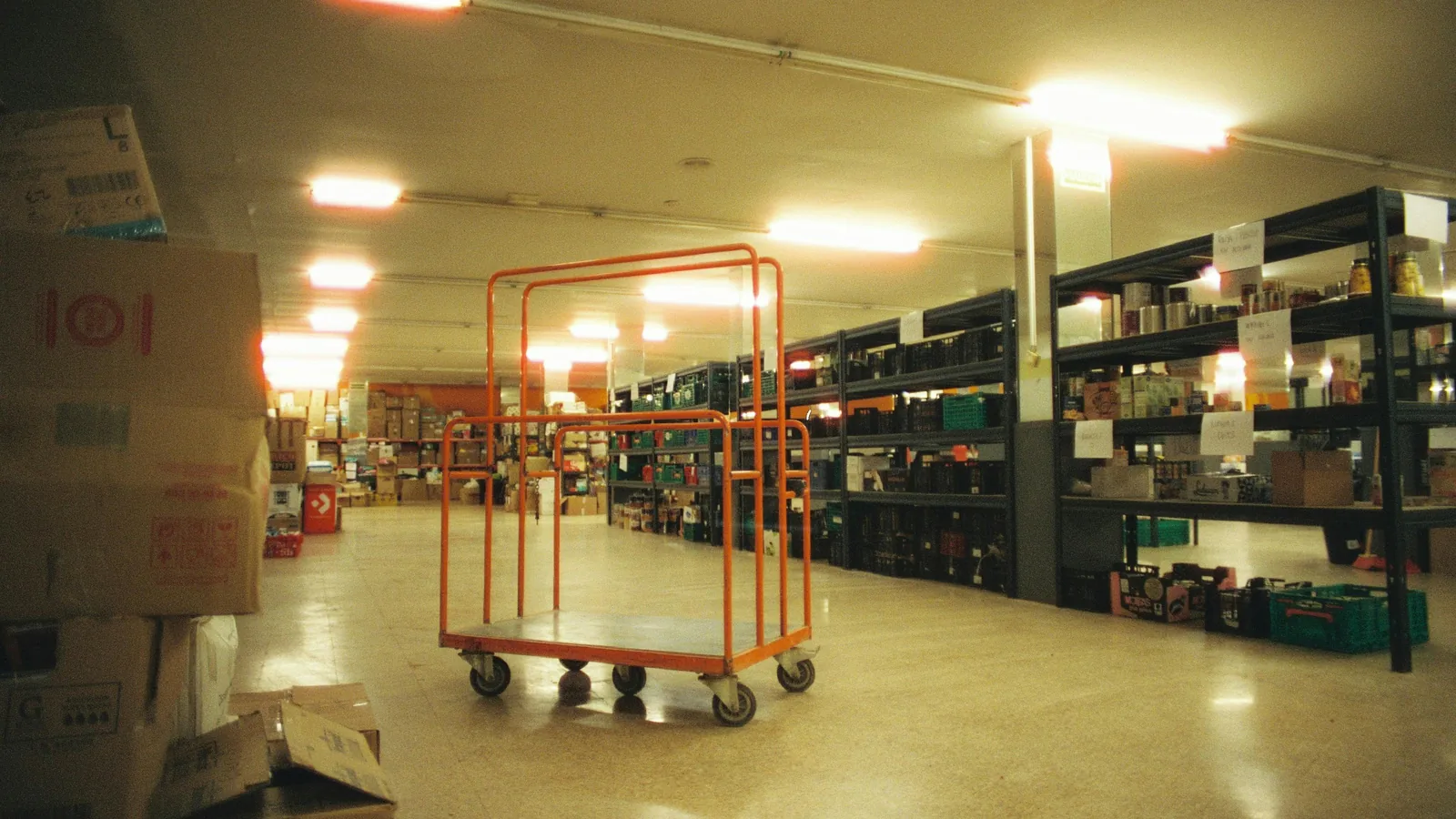 RFID Asset Tracking Labels (2026): IT Assets, Lab Equipment, Fleet, Returnable Containers — {chip:impinj-m730:name}/{chip:impinj-m750:short_name}/M800/{chip:impinj-m850:short_name}, {chip:nxp-ucode-9:name}, GS1 GIAI-96, ServiceNow ITAM + SAP PM + IBM Maximo Procurement Guide